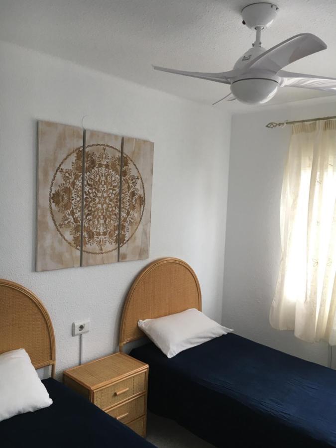Apartamento Con Vistas เบนิสกัสซิม ภายนอก รูปภาพ